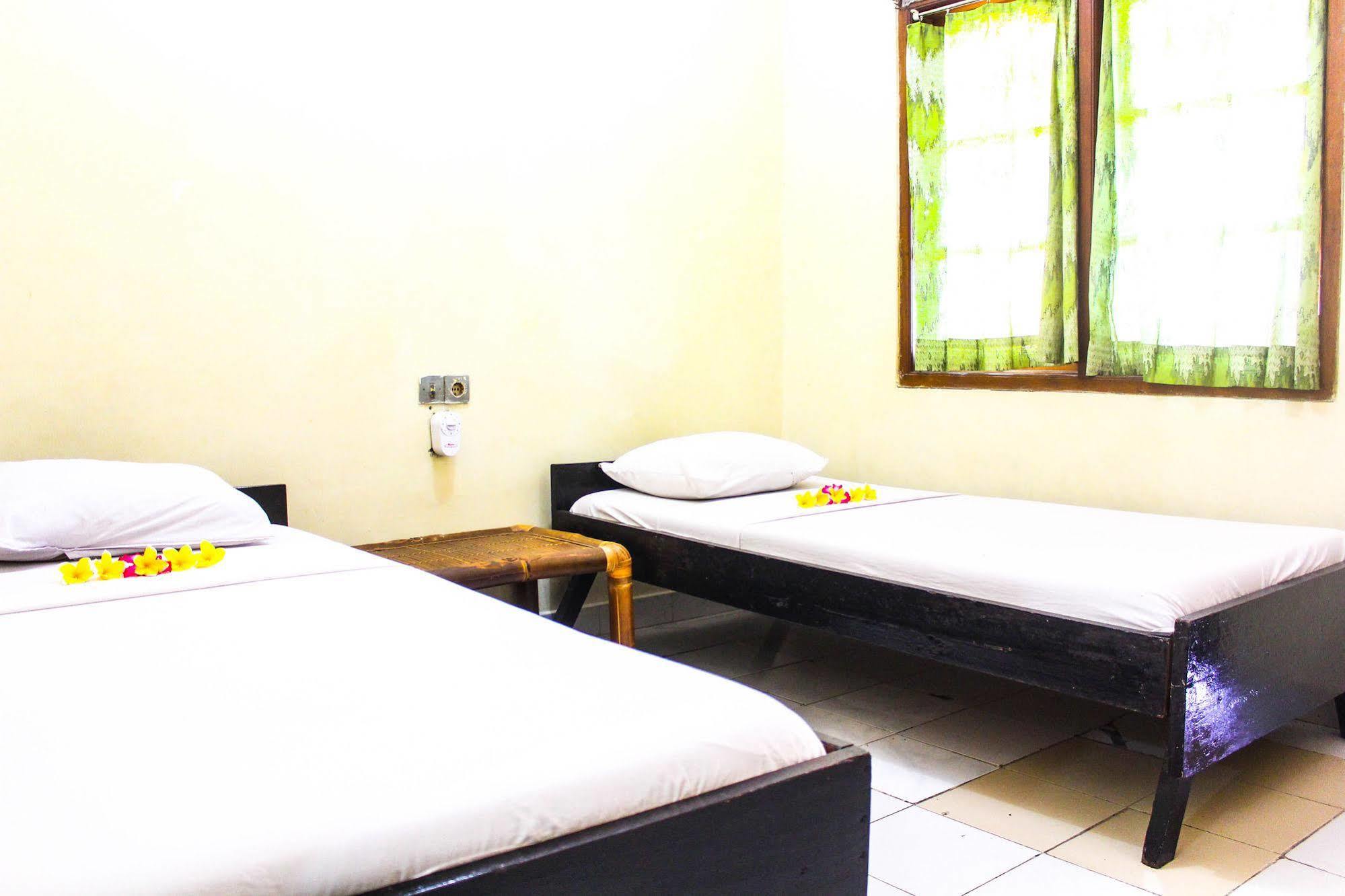 Bali Manik Beach Inn Кута Экстерьер фото
